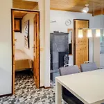 Mukalilla- Paritalo Sis Loppusiivouksen By Interhome *