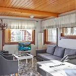 Mukalilla- Paritalo Sis Loppusiivouksen By Interhome בית נופש