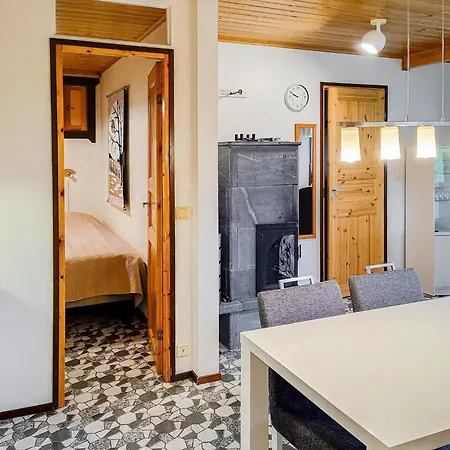Holiday home Mukalilla- Paritalo Sis Loppusiivouksen By Interhome
