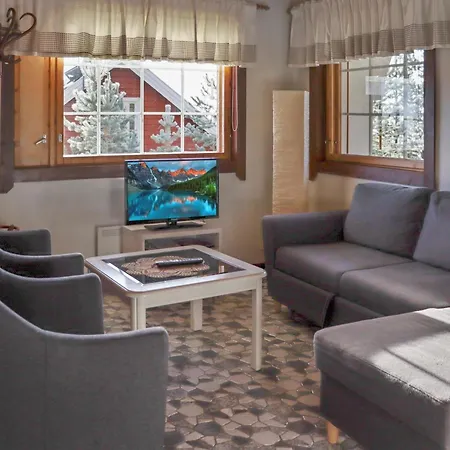 Holiday home Mukalilla- Paritalo Sis Loppusiivouksen By Interhome