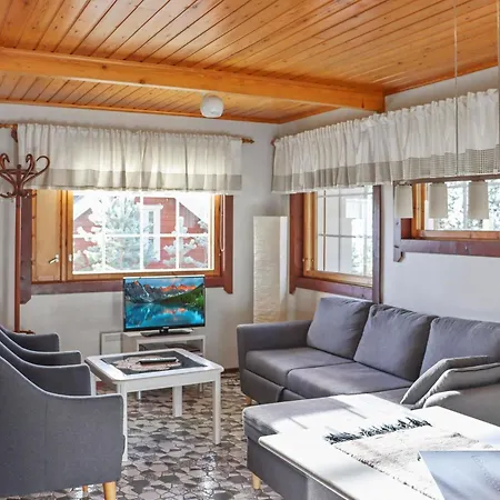 Mukalilla- Paritalo Sis Loppusiivouksen By Interhome Дом отдыха Hyrynsalmi